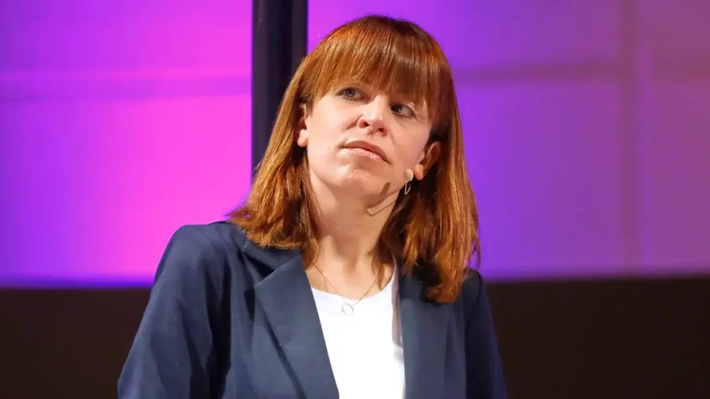 Julia Reuschenbach Augen