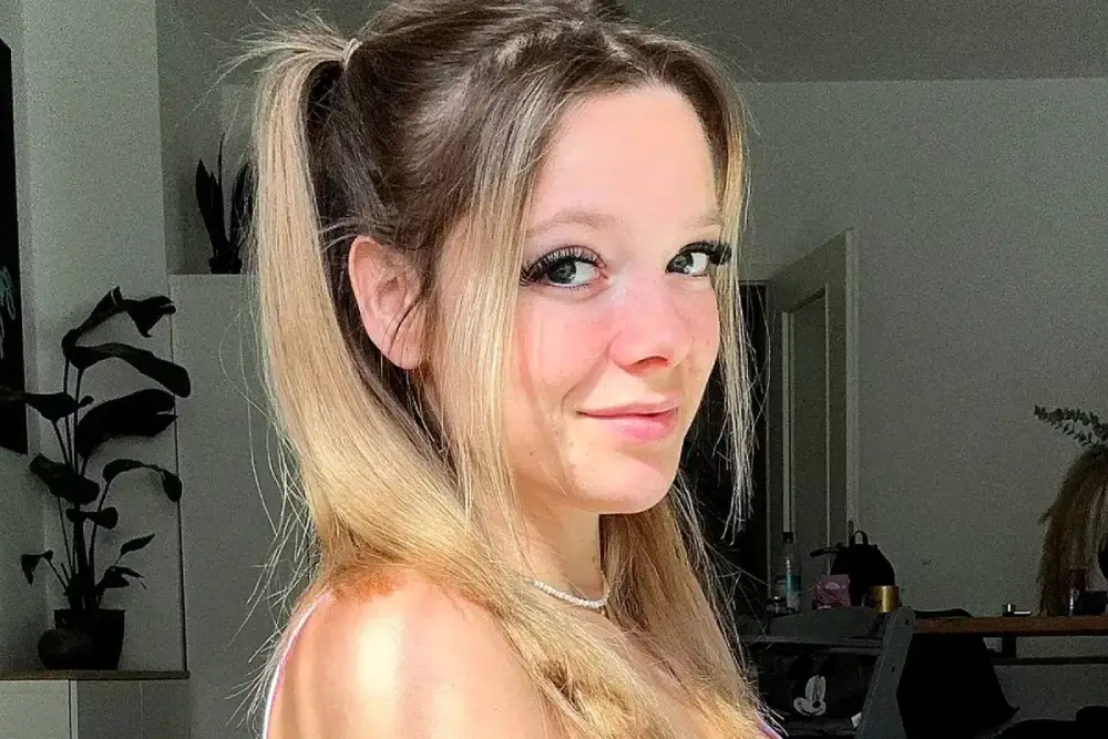 Anne Wünsche Fapello